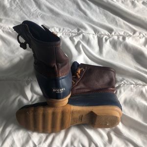 Sperry duck shoes